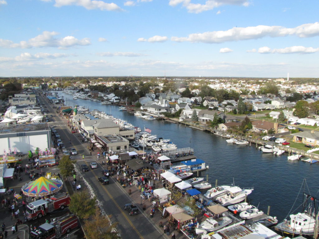 A Visitor’s Guide to The Nautical Mile in Freeport