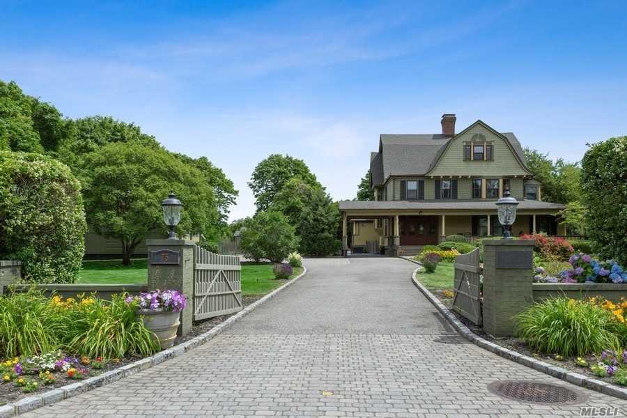 Historic West Islip Colonial Asks $1.8M