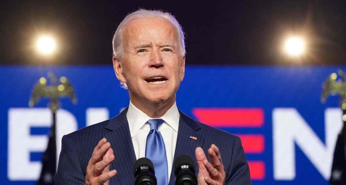 2020-11-07T172529Z_3_LYNXMPEGA60FS_RTROPTP_4_USA-ELECTION-BIDEN (1)