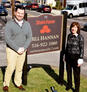 Bill Hannan gets together with Linda Ottaviano to announce the 2016 Runner’s Edge Town of Oyster Bay Triathlon.