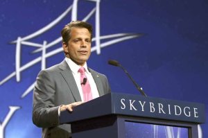 Anthony Scaramucci speaks at the annual SALT convention.