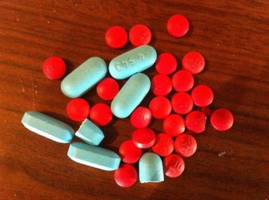 Blue_and_Red_Pills_(Cold_Pills_and_Decongestants)