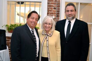 Supervisor Bosworth with the chamber copresidents, Warren Schein (left) and Mitch Schwartz. (Photo by John Meehan)