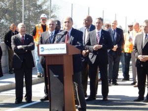 Mayor Peter Cavallaro addresses the crowd. 