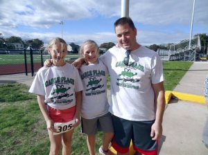 Katarina, Shelby and Andrew Zedlovich spent the day bonding at the fun run. 