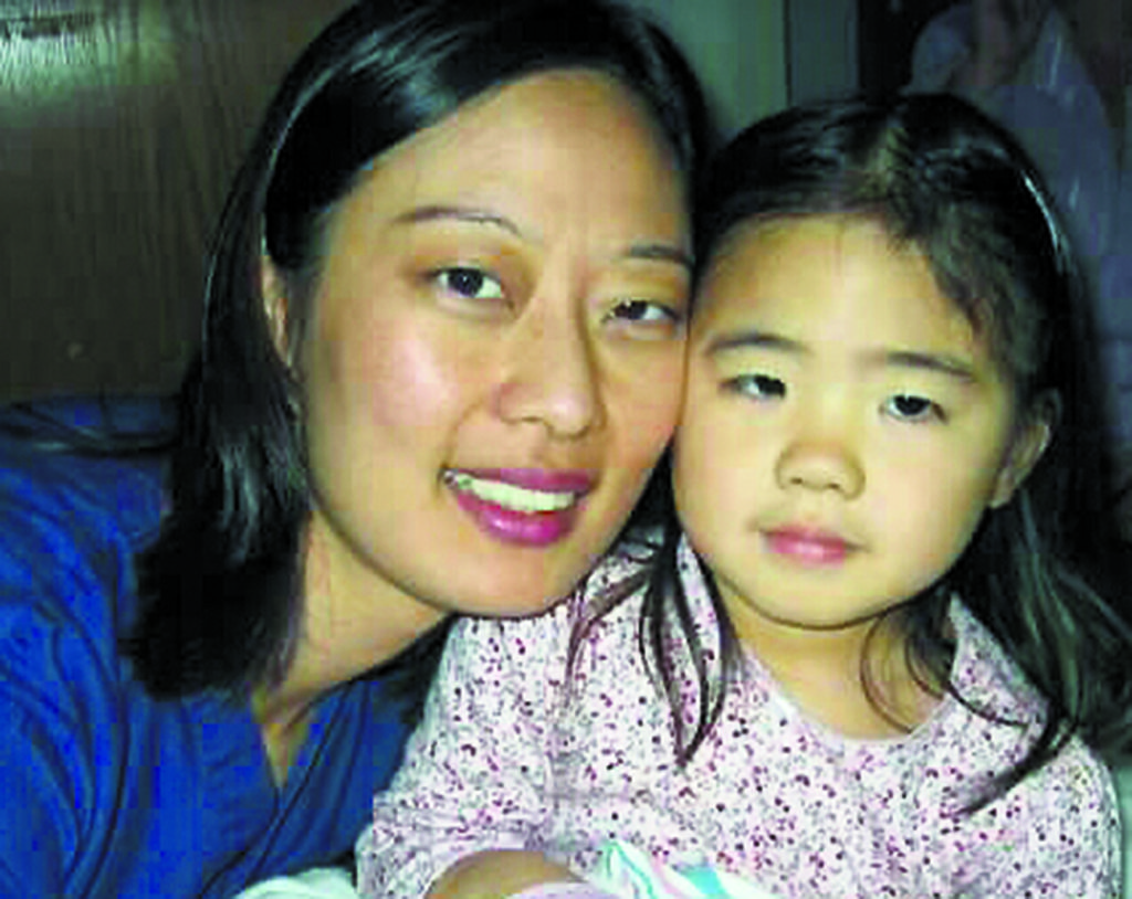 HettyChungA Dr. Hetty Chung and her daughter, Isabella