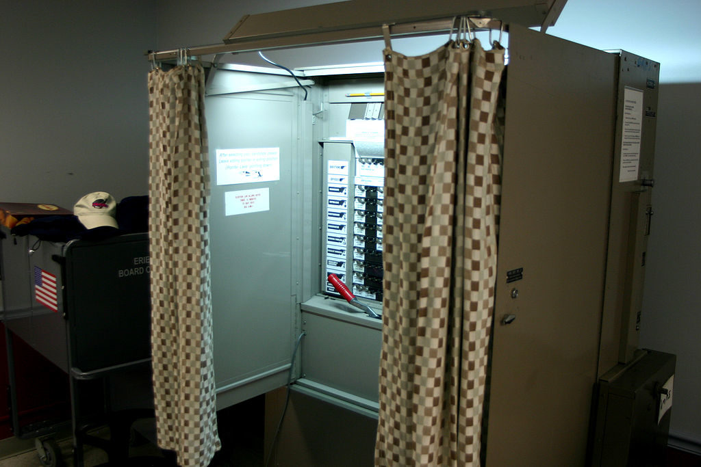 University_at_Buffalo_voting_booth