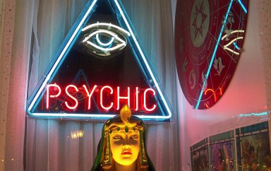 psychic-72085_1280