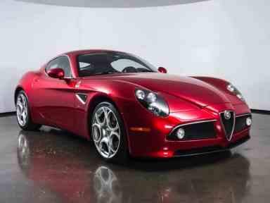 Alfa Romeo 8C