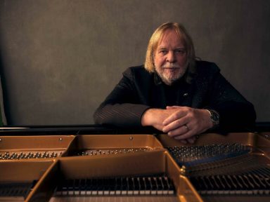 RickWakemanA_ChipsterPR