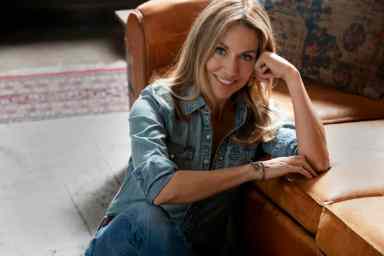 Sheryl Crow Feature A Dove Shore