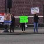 puppystoreprotest2 web 1024x232 1