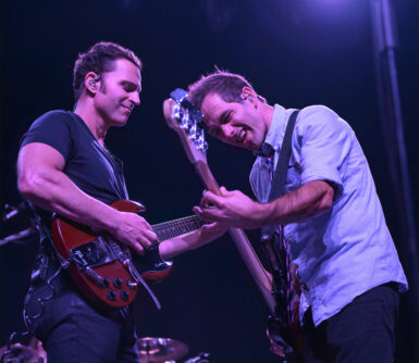 Dweezil Zappa Kurt Morgan Jeff Dean 385x334 1