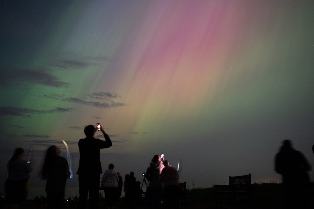 geomagnetic storm causes aurora borealis