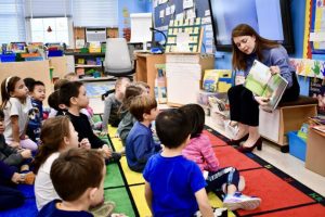 Manhasset graduate returns to Munsey Park to share her passion for writing Photo 1 690x460 2