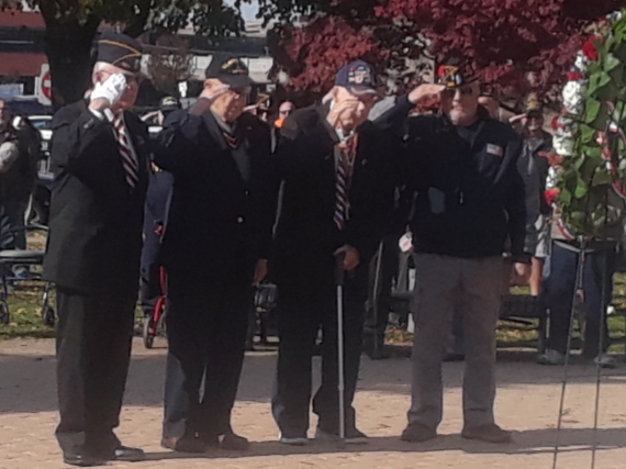 Floral Pk Amer Legion Placing Memorial Wreaths