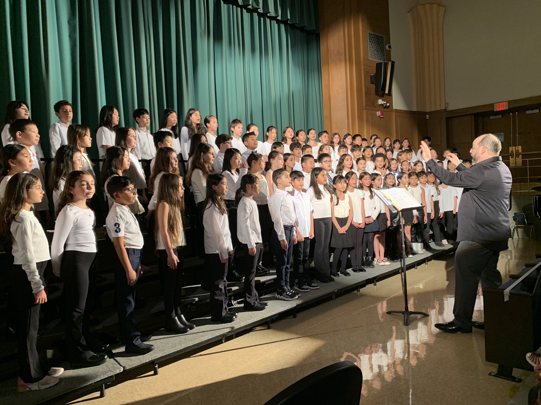 saddle rock winter concert