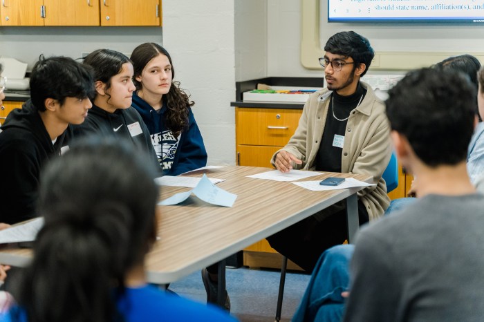 Breakout sessions with alumni leading focused discussions tailored to their area of expertise.