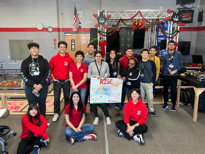 1 MHS Robotics Club with RISE copy