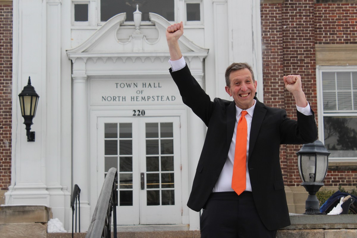 Port Washington's Dave Kerpen announced Wednesday his bid for North Hempstead town supervisor