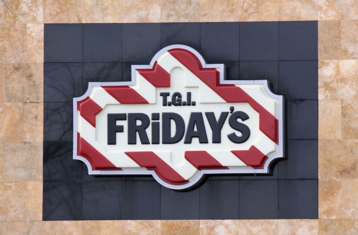 TGI Fridays' Manhasset location is the latest to close on Long Island after the national restaurant chain filed for bankruptcy in November